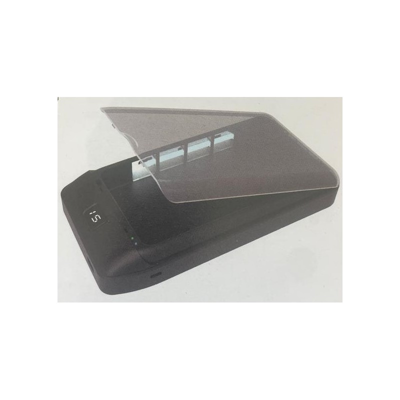 Smartphone-UV Sterilisator und drahtloses 10 W Ladegerät